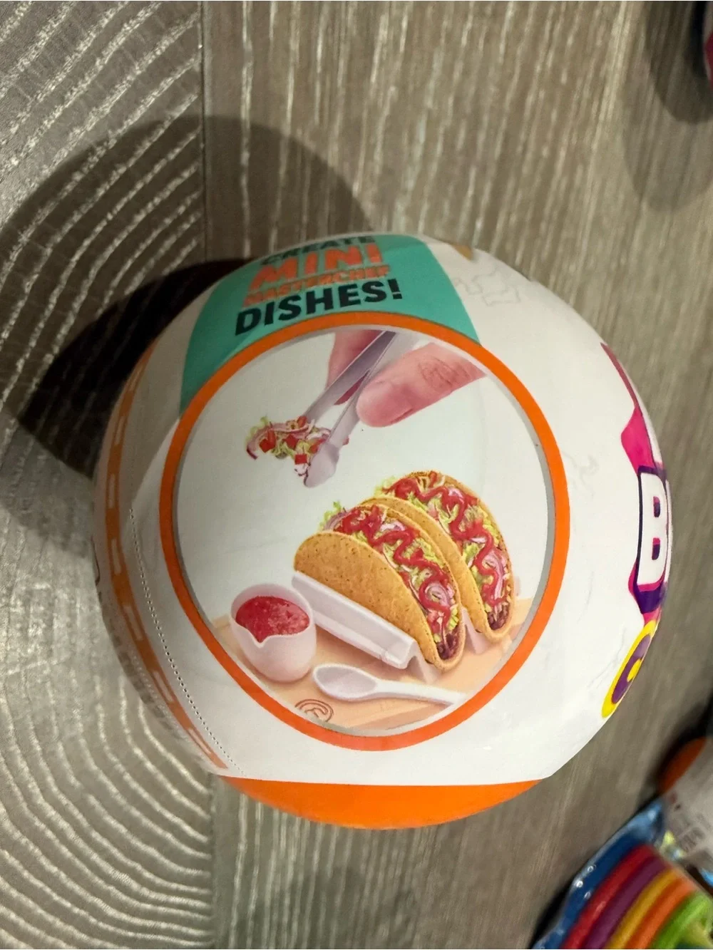 NWT Zuru Mini Brands Create Surprise Ball Dishes of the world